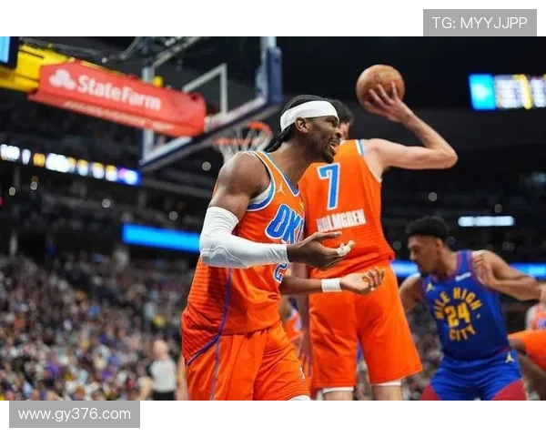 亚历山大30分超张伯伦 雷霆三杀独行侠